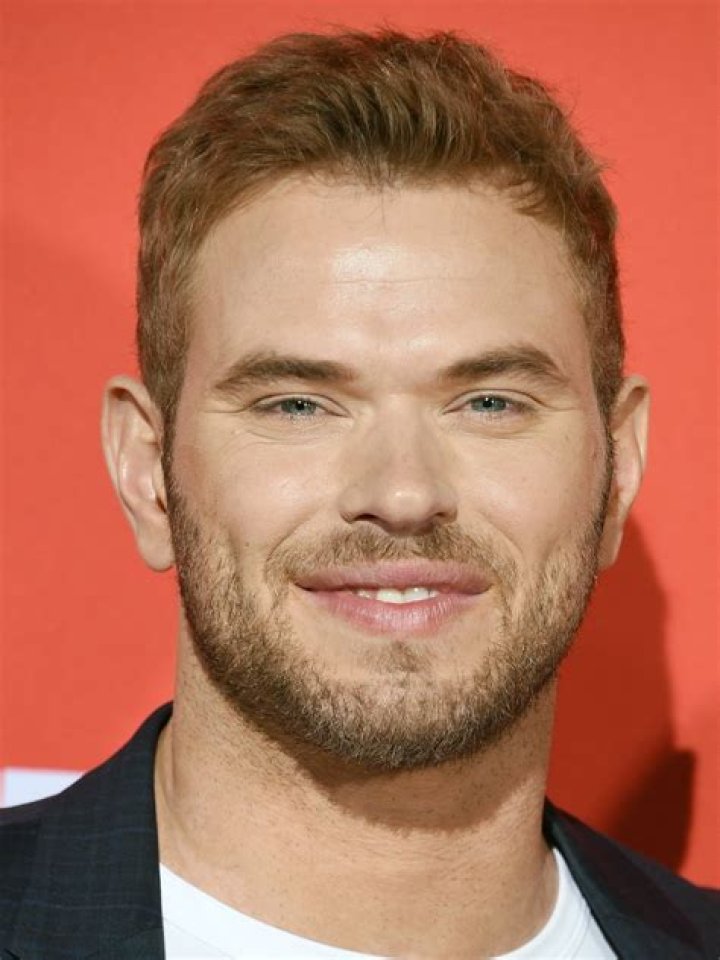 Kellan Lutz Actor Kellan Lutz and Brother Tanner Lutz at t… Flickr