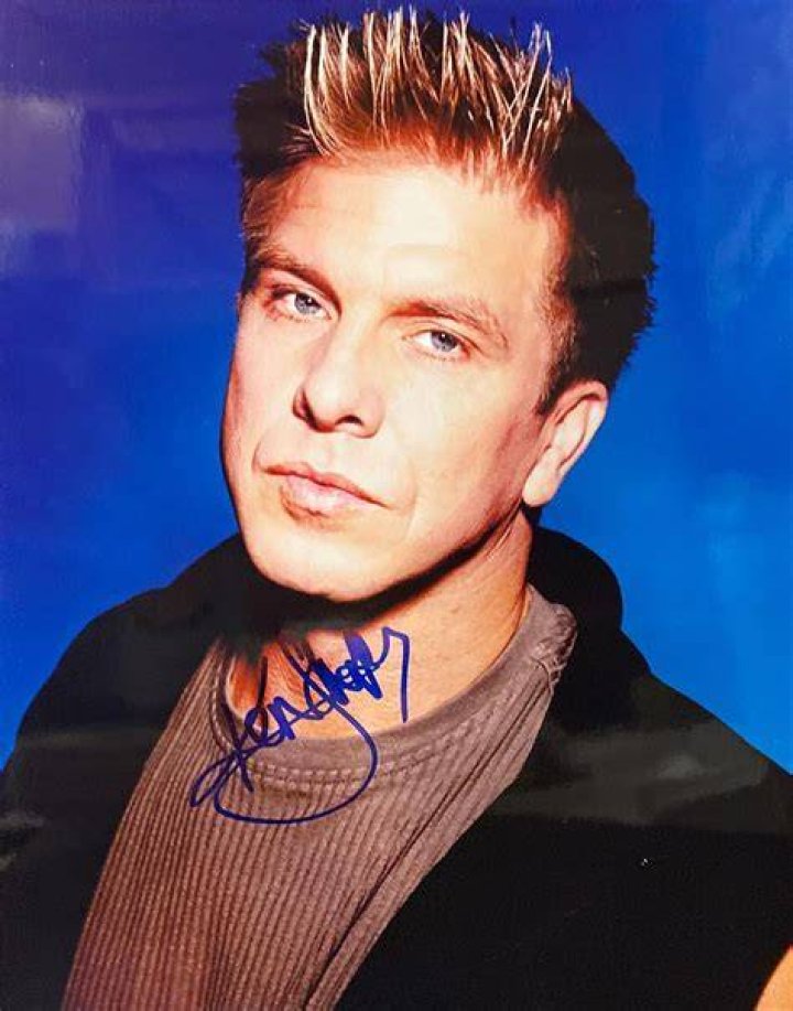 Kenny Johnson inperson autographed photo