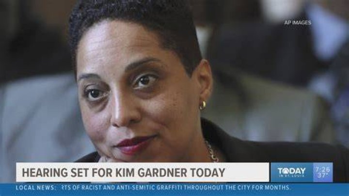 Kim Gardner Bio, Husband, Parents, children, Net worth