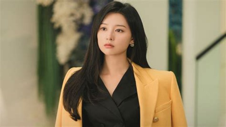 Kim Ji Won