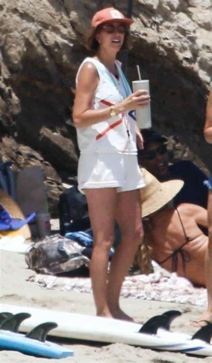 Kristen Wiig at a Beach in Kauai, Hawaii Celebs Today