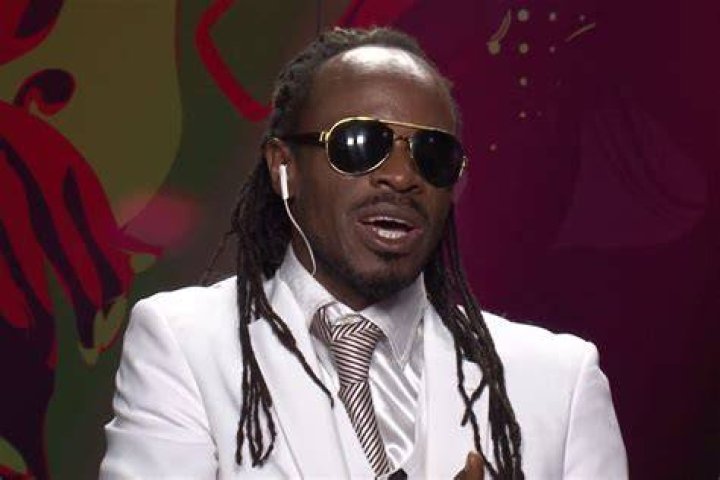 La Lewis Net Worth and Wife