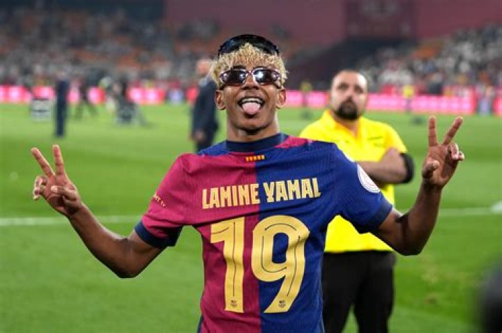 Lamine Yamal Barcelonas Rekordtalent ist der beste Spieler aus La