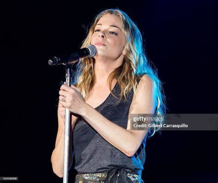 LeAnn Rimes' Depression Put a 'Weight' on Marriage to Eddie Cibrian