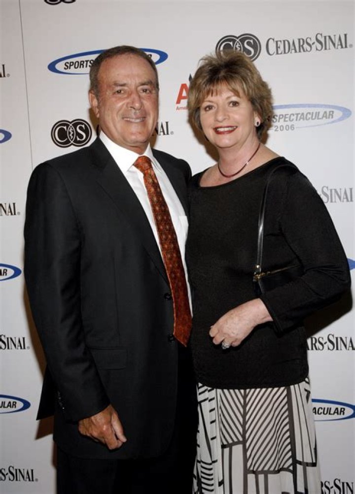 Linda Anne Stamaton Husband: The Love Story of Al Michaels and His Wife