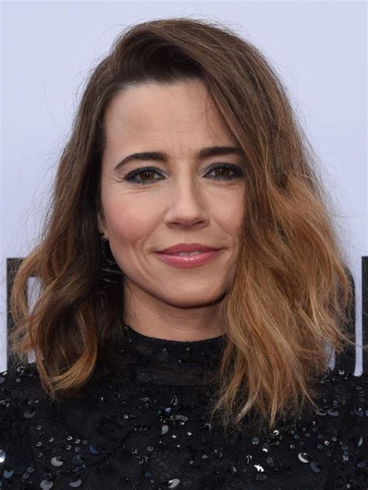 Linda Cardellini Profile Images &mdash; The Movie Database (TMDB)