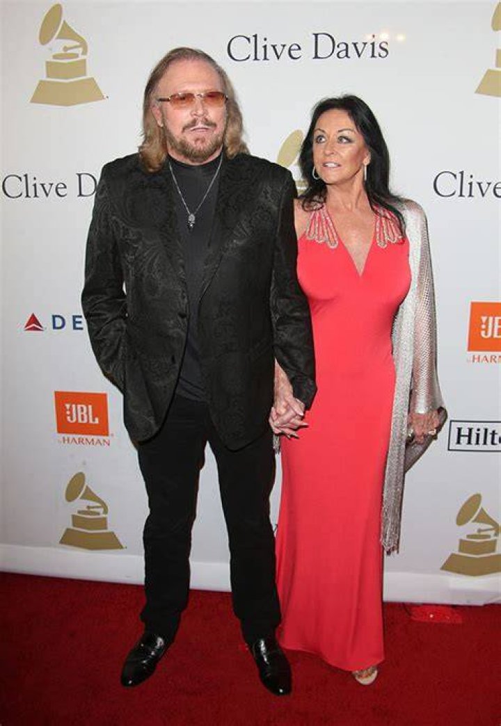 Linda Gibb: Is Barry Gibb's Wife Still Live?