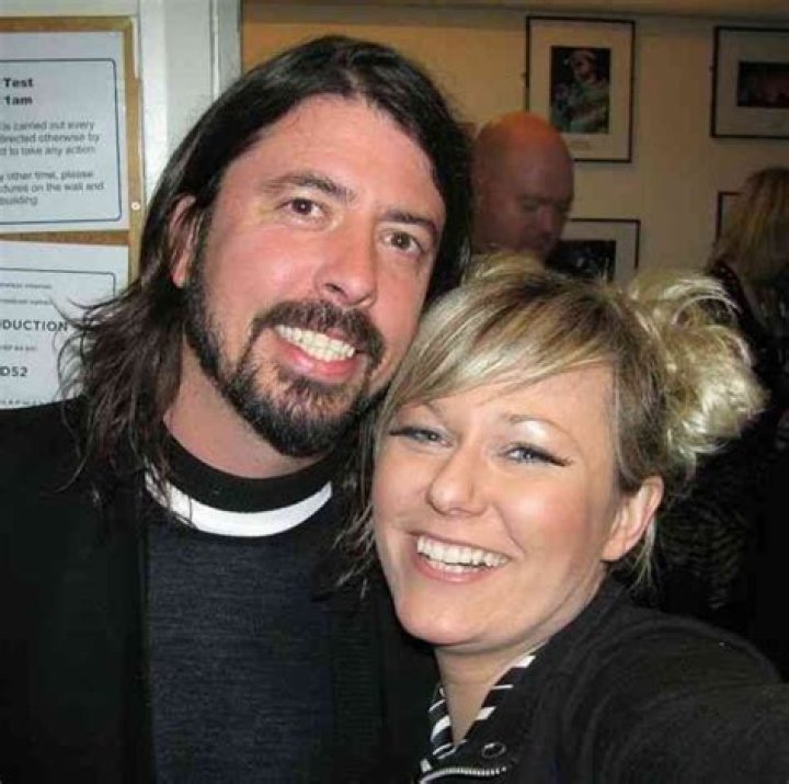 Lisa Grohl Sibling Of Rock Legend Dave Grohl Wiki Bio