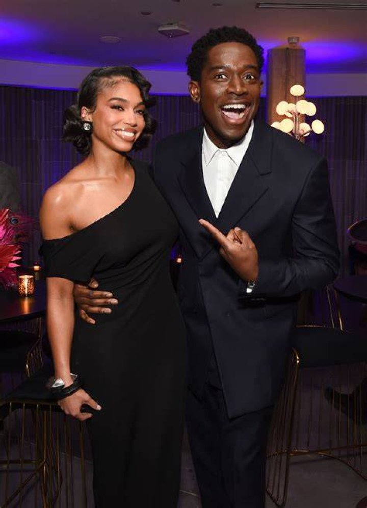 Lori Harvey Shares Red Carpet Kiss with Boyfriend Damson Idris