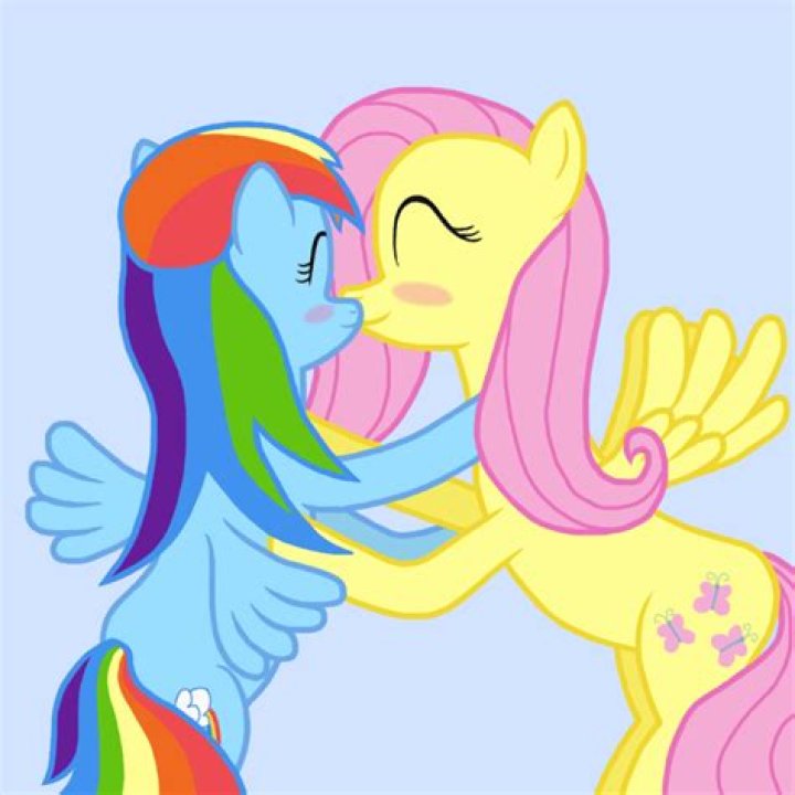 love rainbow dash kiss fluttershy Clip Art Library