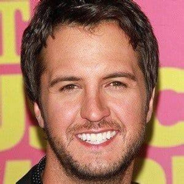 Luke Bryan Age, Bio, Birthday, Family, Net Worth National Today