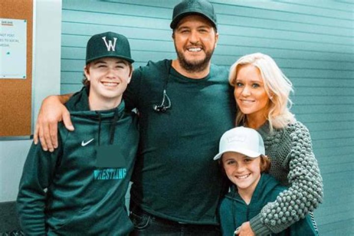 Luke Bryan Net Worth 2023, How Much Is American Singer Wealth?