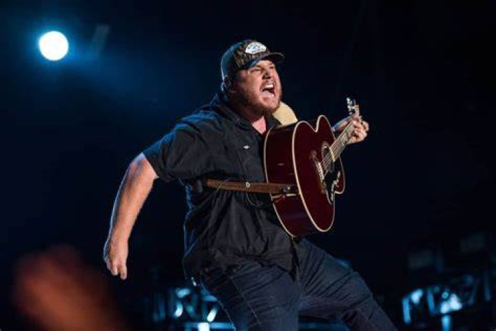 Luke Combs Smashes Global Records, Immediately Sells Out Nearly Every