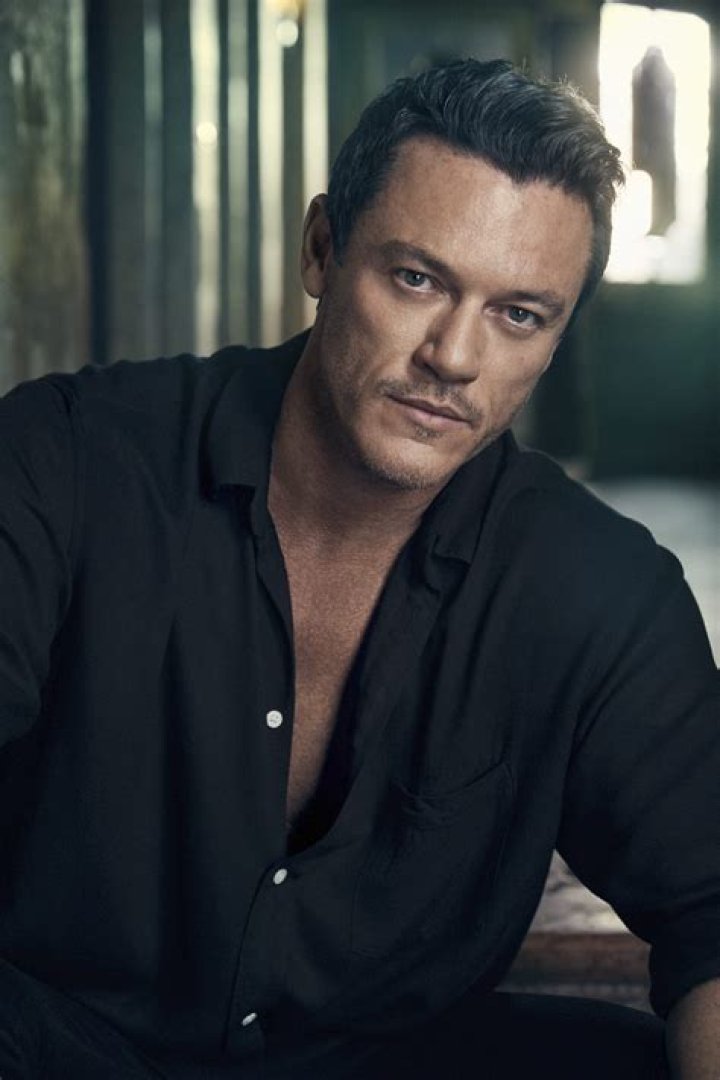 Luke evans, Luke, Evan