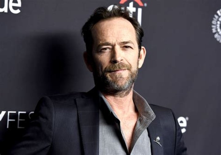 Luke Perry had cancer scare before fatal stroke