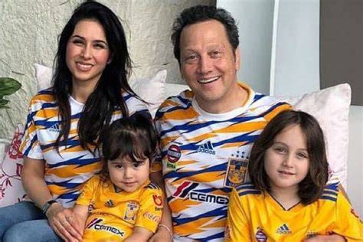 Madeline Robbie Schneider Meet Rob Schneider&rsquo;s Daughter with Patricia