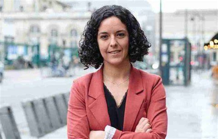 Manon Aubry Wiki, Bio, Age, Parliament, Husband, Height, Net Worth