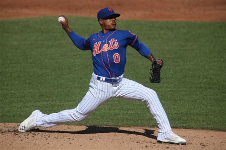 Marcus Stroman Accepts Qualifying Offer MLB Trade Rumors
