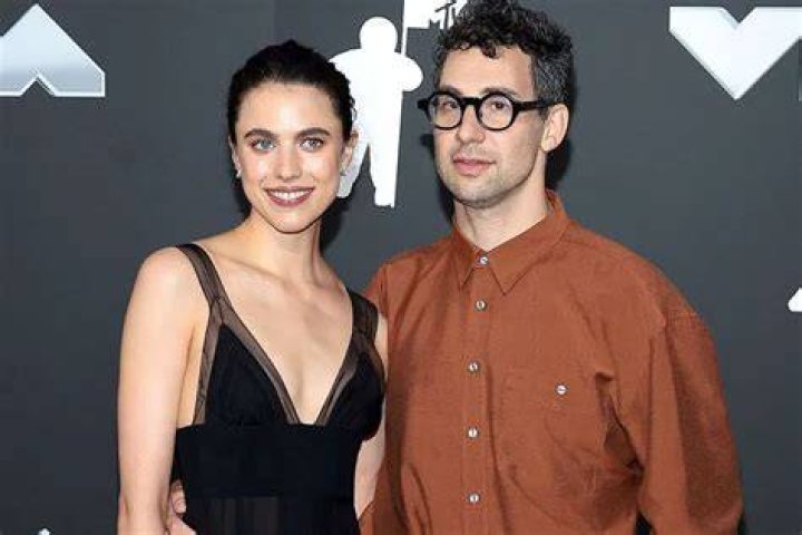 Margaret Qualley Net Worth 2023 Movie Career Age
