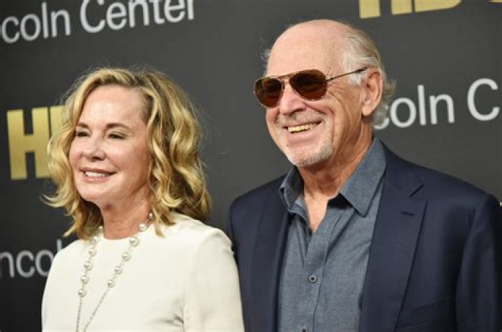 Margie Washichek: Where is Jimmy Buffett's ex-wife now?