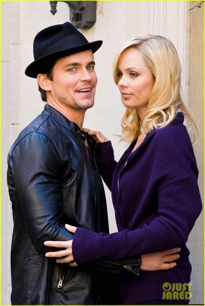 Matt Bomer & Laura Vandervoort Kiss for 'White Collar'! Matt Bomer