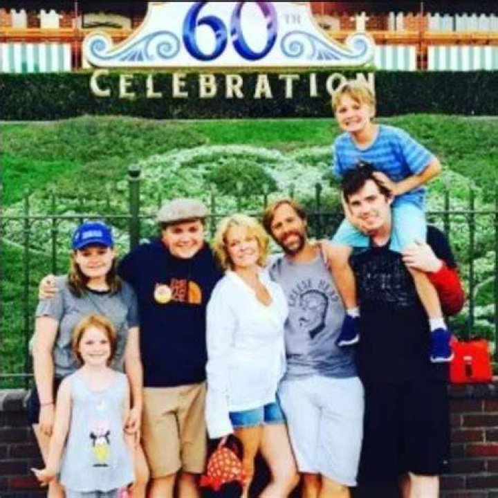 Maura West Children, Family, Age, Net Worth, Husband, Height, Ethnicity