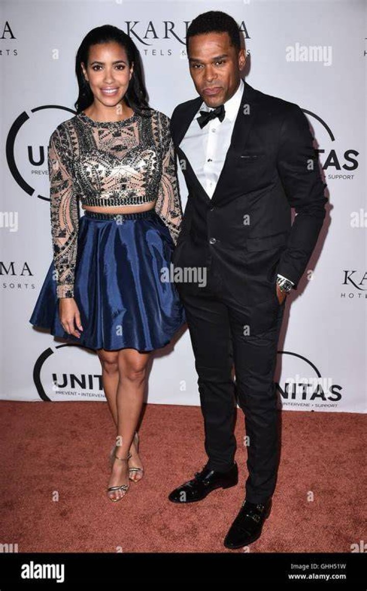 Maxwell Musician Maxwell and julissa bermudez 2017 vh1's "dear mama