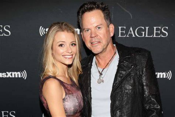 Meet Gary Allan Fiance Molly Martin – Age and Wikipedia, How Rich Is She? |