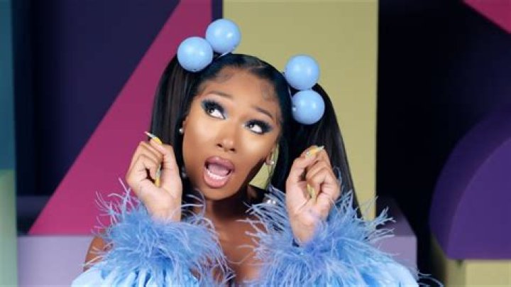 Megan Thee Stallion Cry Baby RECREATION Hair, Makeup & Outfit