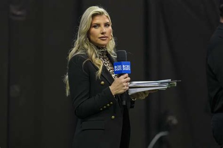 Melanie Collins's biography husband, net worth, lifestyle, career