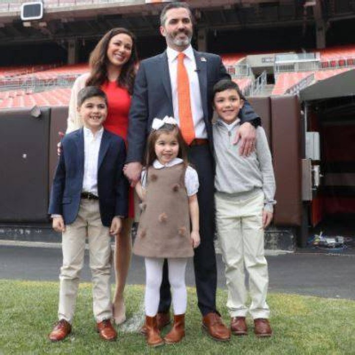 Michelle Stefanski: Biography, Age, Husband