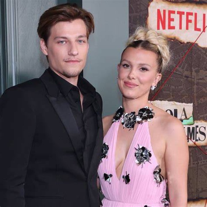 Millie Bobby Brown, Jake Bongiovi twinning at ‘Stranger Things’ premiere