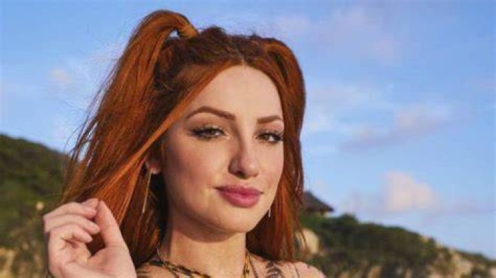 Netflix: Who Is Brenda Paixao On Too Hot To Handle Brazil? Meet Her On Instagram
