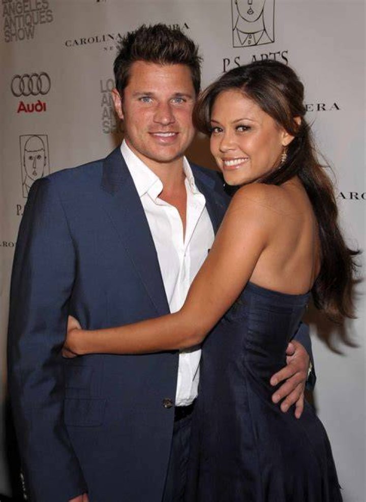 Nick and Vanessa Lachey Are the Perfect Couple for Netflix&rsquo;s Dating Shows