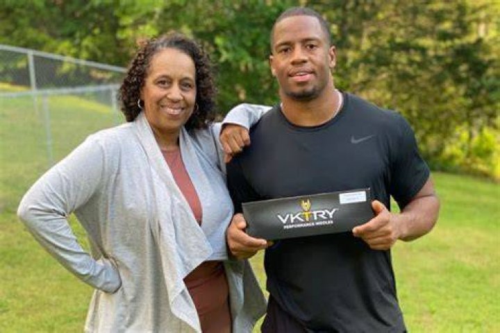 Nick Chubb family, wife, children, parents, siblings |
