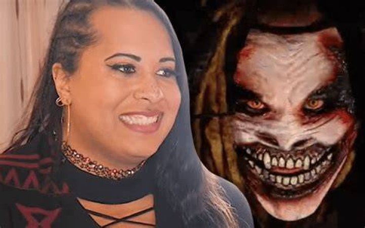 Nyla Rose Having Trouble Describing Bray Wyatt To Her Mother
