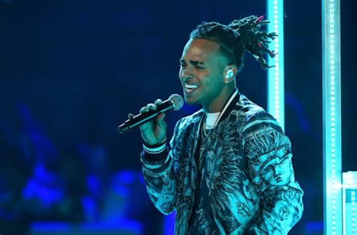 Ozuna Canta 'Gracias' de sus hijos en los Premios Billboard 2020 YouTube
