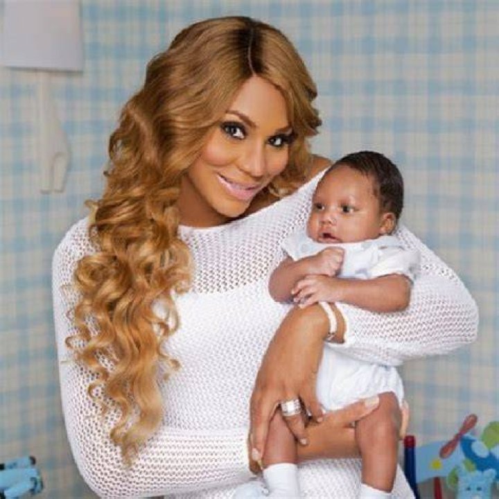 PamMichele Beyoncé reveals the rest of her revealing photo shoot w
