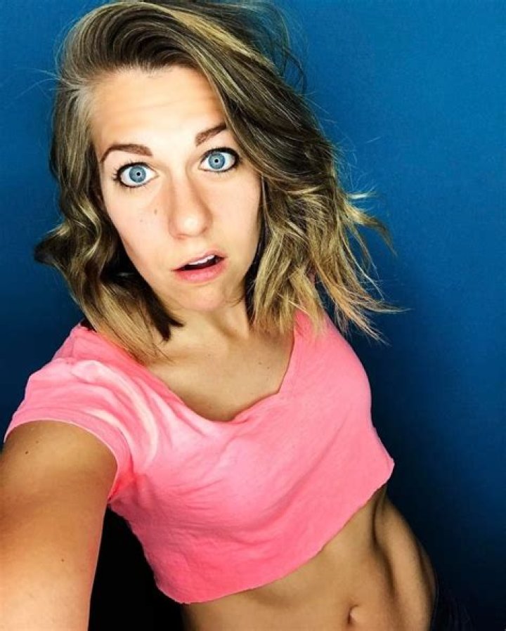 Picture of Ali Spagnola