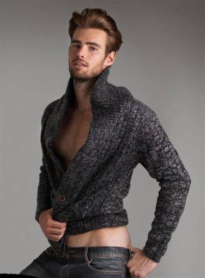 Pin on Hump Day Hunks