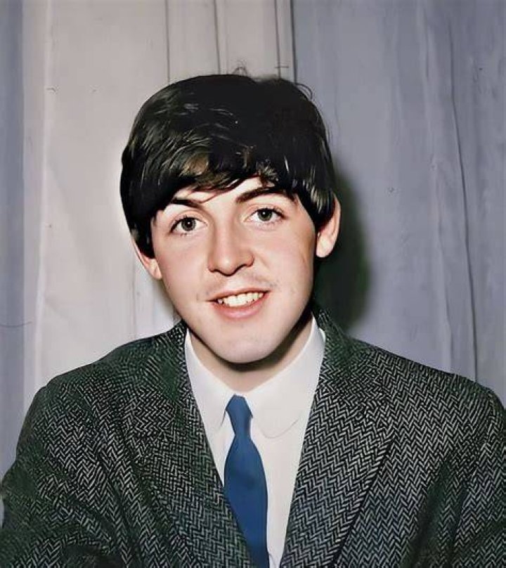 Pin on Paul mccartney?