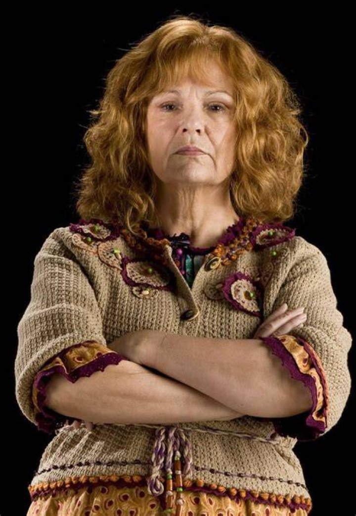 Portrait of Molly Weasley — Harry Potter Fan Zone