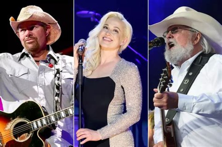 Pressroom COUNTRY STARS ON THE ICONIC LORETTA LYNN.