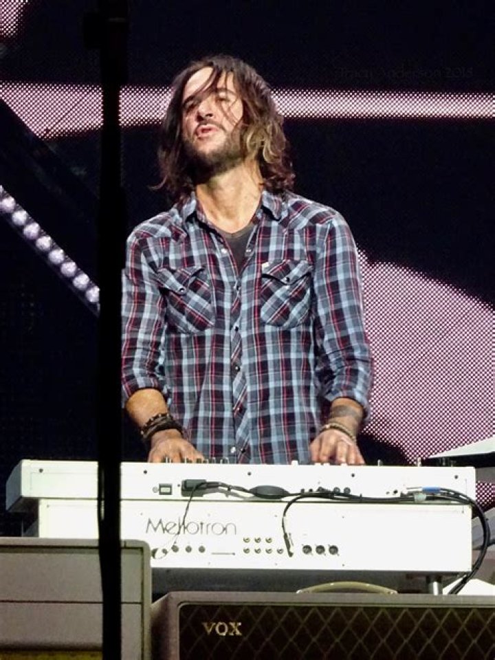 Rami Jaffee (Foo Fighters) takes the Starlights on tour