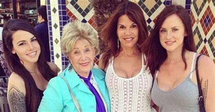 Raquel, Daughter Of Lynne Curtin, Has Undergone A Makeover
