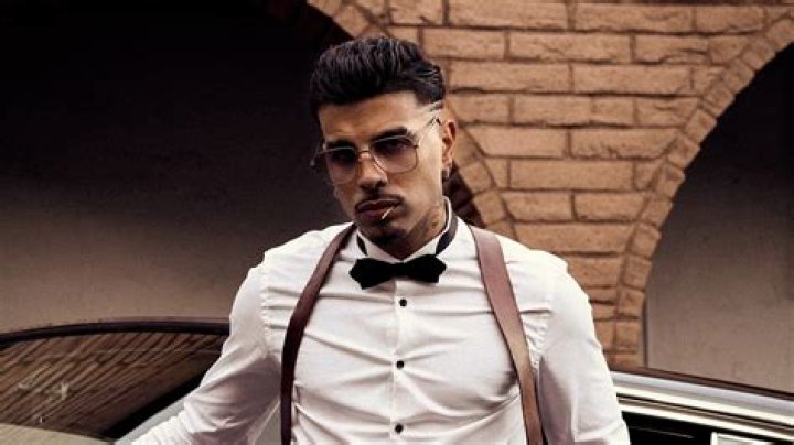 Rauw Alejandro gay: Is Rauw Alejandro gay?