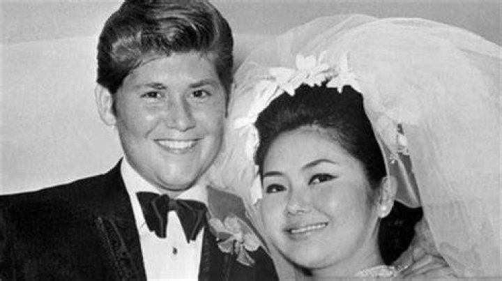 Read All About The Ex-Wife of Wayne Newton, Marriage, and Net Worth Revealed