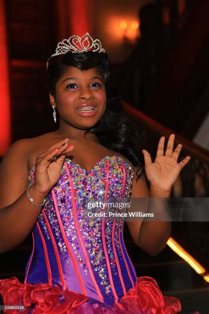 Reginae Carter Celebrates 13th Cinderella Birthday Bash with Lil Wayne