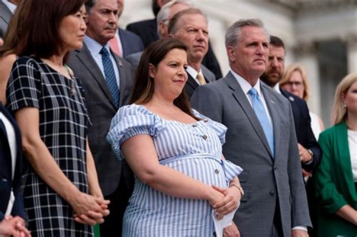 Rep. Elise Stefanik gives birth to first child in Upstate NY (see baby