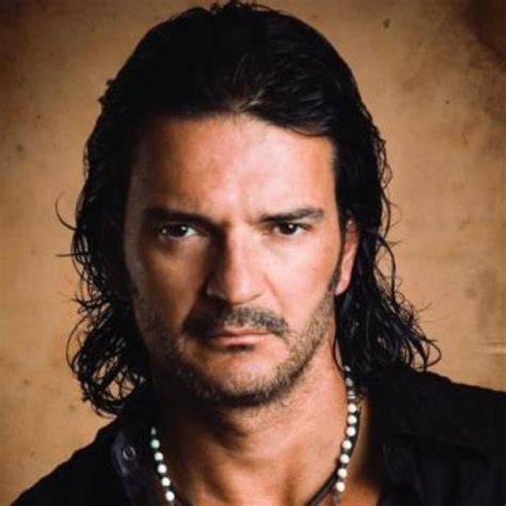 Ricardo Arjona Biography Measurements, Relationship, Net Worth